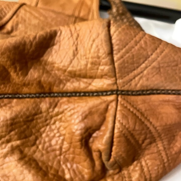 Saddle brown Fendi Spy bag. The IT bag of 2000s is back! - Picture 3 of 5